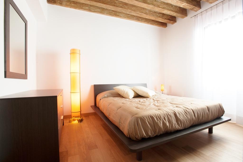 The Lion'S House Apt2 Venice Bilik gambar
